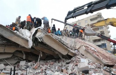 Depremin vurduğu Gaziantep'te yıkılan binaların 21 sorumlusu tutuklandı