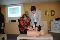 EGIAD'dan Deprem Sonrasi Ilk Yardim Egitimi