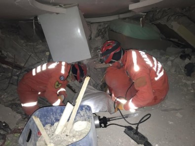 JAK Timlerinin En Zorlu Görevi Açiklamasi 100'Den Fazla Cenazeyi Ailelerine Teslim Ettiler