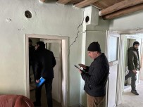 Karakoçan'da Hasarli Binalar Kontrol Ediliyor