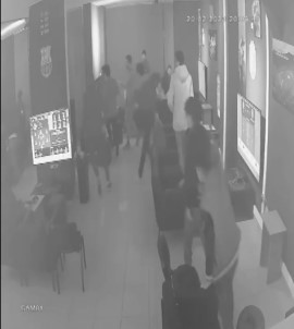 Mersin'de Depremin Panik Anlari Güvenlik Kameralarina Yansidi