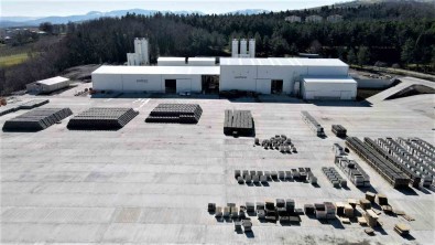 Samsun'dan Deprem Bölgesine 10 Bin Bordür Ve Yakit Destegi