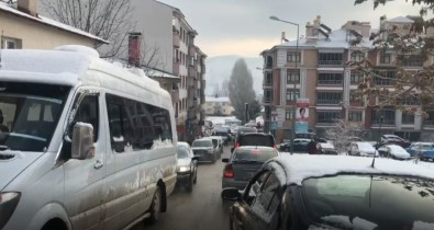 Tunceli'de Buzlanma Trafigi Olumsuz Etkiledi