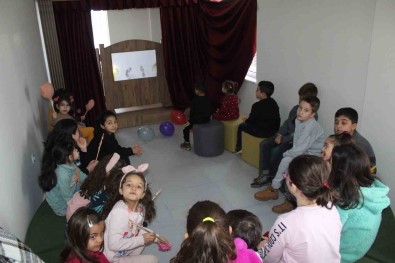 Yenifakili'da Depremzede Çocuklara Özel Etkinlik Düzenlendi