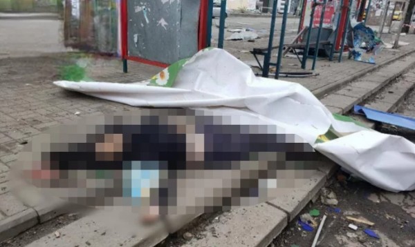 Rusya, Herson'da sivil yerleşim noktasını vurdu: 6 ölü