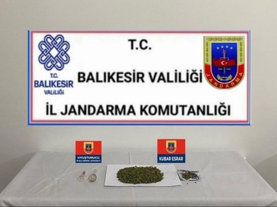 Balikesir'de Jandarmadan 35 Süpheliye Gözalti