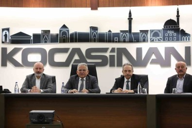 Büyükkiliç, Ilçe Baskanlari Ile Kocasinan'da Bir Araya Geldi