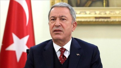 Hulusi Akar, depremde 100 askerin hayatını kaybettiğini açıkladı