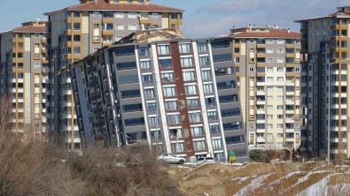 Milyonluk Yeni Daireleri Yikilan Vatandaslar Isyan Etti