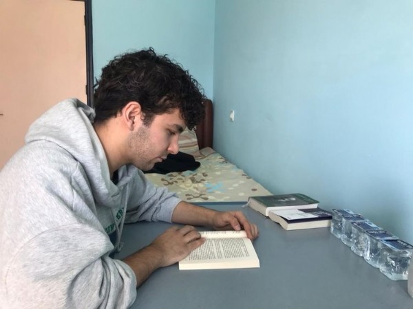 Bu hareket hayatını kurtardı! Deprem enkazında yaşadıklarını tek tek anlattı!