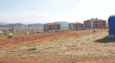 Depremzedelere inşa edilecek 200 bin konut için düğmeye basıldı: İlk konutlar TOKİ'ye komşu olacak