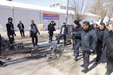 Esenler'den Büyük Afete Büyük Seferberlik