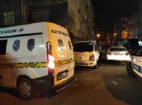  GAZİOSMANPAŞA - Gaziosmanpaşa'da korkutan patlama: Aracın altına ses bombası atıldı.