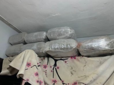 Izmir'de Zehir Tacirlerine Büyük Darbe Açiklamasi 114 Tutuklama