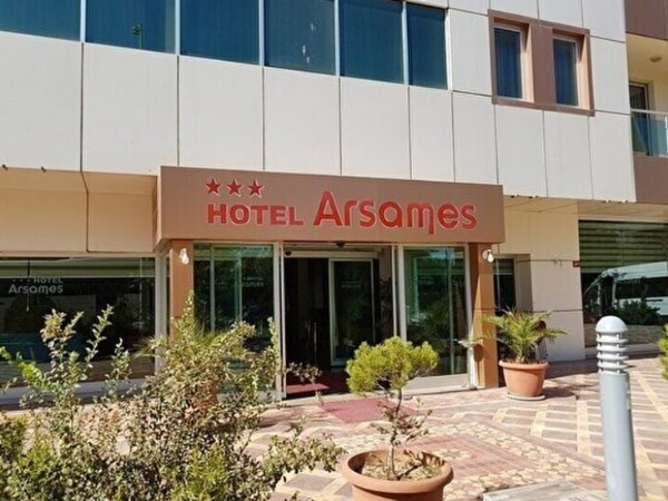 7,7 büyüklüğündeki deprem Adıyaman’da altı oteli yerle bir etti