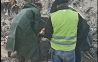  EKİP - Çantadan 78 kilo altın çıktı! Enkazda çalışan ekipler şoke olmuştu | Altın kemerlerin kime ait olduğu ortaya çıktı .