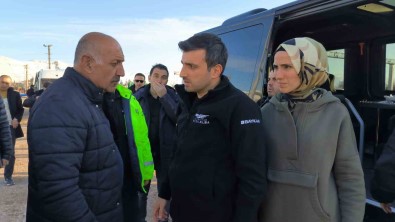 Selçuk Bayraktar, Dogansehir'de Depremzedeleri Ziyaret Etti
