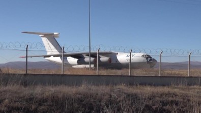12 Yildir Erzurum Havalimaninda Bekleyen Gürcistan Uçagi Satildi