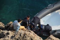 Falezlerde Mahsur Kalan Depremzede Çocuk Kurtarildi