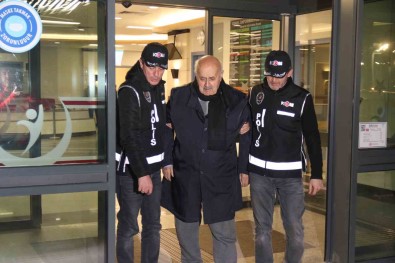 Hatay'da 105 Kisinin Öldügü Sitenin Sahibi Eskisehir'de Tutuklandi