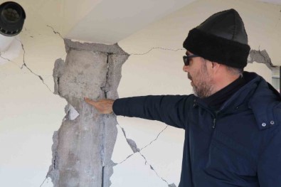 Korkutan Iddia Açiklamasi Kolonlarina Ekleme Yapilan Binaya 'Az Hasarli' Raporu Verildi