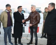 Pakistan'dan Depremzedeler Için Gelen 21 Tirlik Konvoy Malatya'ya Ulasti