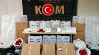  ŞÜPHELİ - İzmir'de 2 ton 250 litre sahte etil alkol ele geçirildi