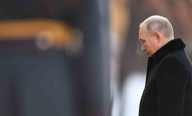 Putin Açiklamasi 'Bati Önce Rusya'yi Kendi Kontrolü Altina Almaya Çalisiyor'