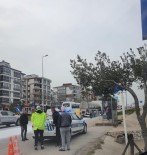 Bandirma'da Yola Asit Döküldü