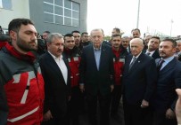 Cumhurbaskani Erdogan, Bahçeli Ve Destici Deprem Bölgesinde Alperen Ocaklari Arama Kurtarma Ekibi Ile Görüstü