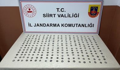 Beline Bagladigi Posetten Roma Dönemine Ait 350 Adet Gümüs Sikke Ele Geçirildi