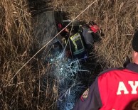 Otomobil Sazlik Alana Devrildi Açiklamasi 3 Yarali