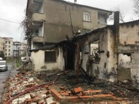 Bagcilar'da Gecekondu Yangini