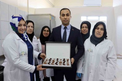 Kadinlarin Gücü Çikolatayi Tatlandirdi