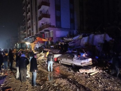 AFAD'dan deprem sonrası kritik uyarı! Hayati durumlar dışında... Haberi