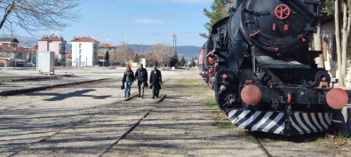 Çivril'in 35 Yillik Tren Özlemi Cumhurbaskanligina Iletildi
