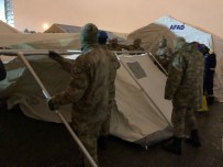 Jandarma Ekipleri Çadirlar Kurmaya Basladi