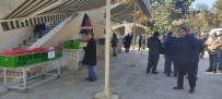 Depremde Hayatini Kaybeden Özel Harekat Polisinin Ailesi Kilis'te Defnedildi Haberi