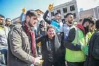 Hatay’da 56 saat sonra evladına kavuşan anne: Vay benim oğlum geldi! .