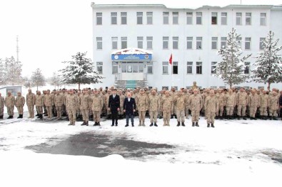 Jandarmadan Deprem Bölgesine Personel Destegi