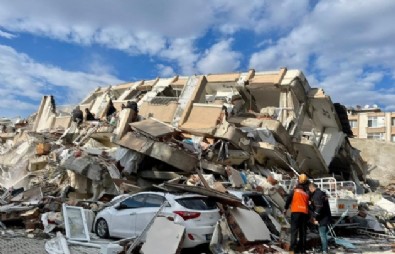 Kahramanmaraş depremi | Japonya'daki Kobe depreminden 10 kat daha büyük: Asrın felaketini gözler önüne seren tablo