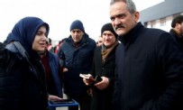 Milli Eğitim Bakanı Mahmut Özer: Okullar ve öğretmenevlerinde 251 bin depremzede konaklıyor