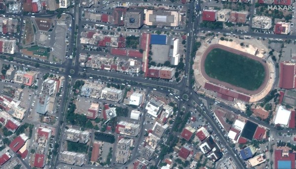 Depremin öncesine ve sonrasına ait uydu görüntüleri