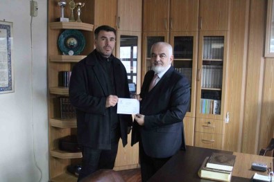 Kirkagaçli Vatandas, Umre Parasini Depremzedelere Bagisladi