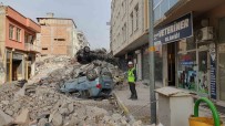 Bayburt Üniversitesi Deprem Bölgesindeki Hasar Tespit Çalismalarinda Aktif Rol Aliyor Haberi