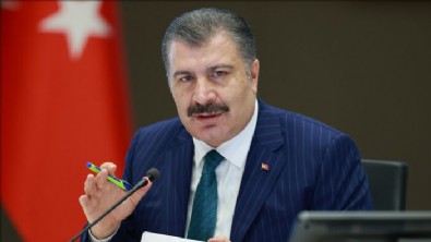 Fahrettin Koca: Deprem bölgelerinde maske kullanılmalı