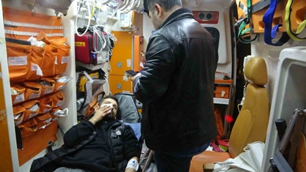 Adana'da ilginç olay: Evinde yattığı sırada ağzından vuruldu