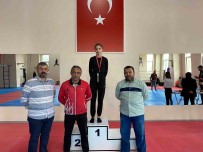 Ermenek'in Muay Thaici Kizlarindan 5 Altin, 1 Gümüs Haberi