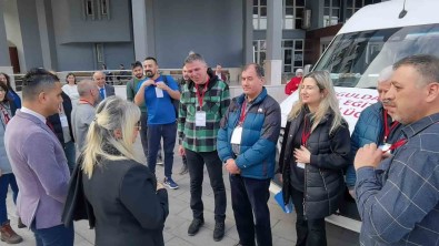 Ögrencileri Sinava Hazirlayacaklar