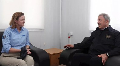 Bakan Akar, NATO Destek Ajansı Genel Müdürü Cummings’i kabul etti